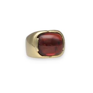 Garnet Cabochon Ring In Yellow Gold