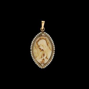 Ivory Virgin Mary Medal