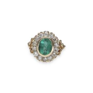 Emerald And Diamond Ring In 18k Yellow Gold