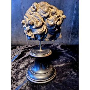 Fragment Of A Wooden Face Sculpture - 17th-18th Century