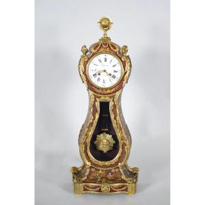 Lacquer Regulator Signed Duterte In Paris