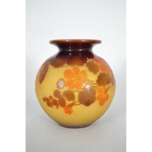 Emile Gallé: Nasturtium Vase