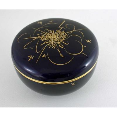 Bonbonnière Porcelaines De Sèvres Et Georges Mathieu