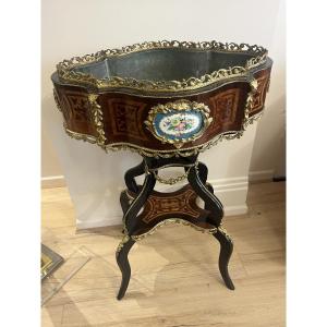 A Very Beautiful Napoleon III Jardinière, Made In Paris, For Bourgeois Salons Of The Second Empire.