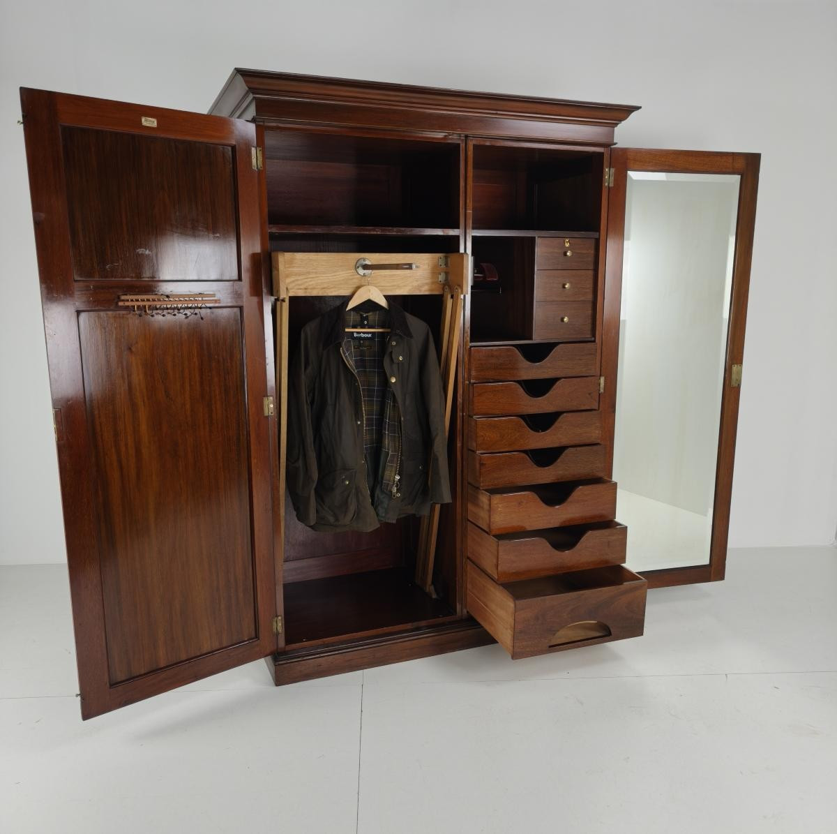 Bridgeman Antiques