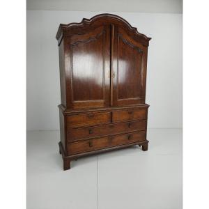 18th Century Dutch Oak Cabinet - Luierkabinet
