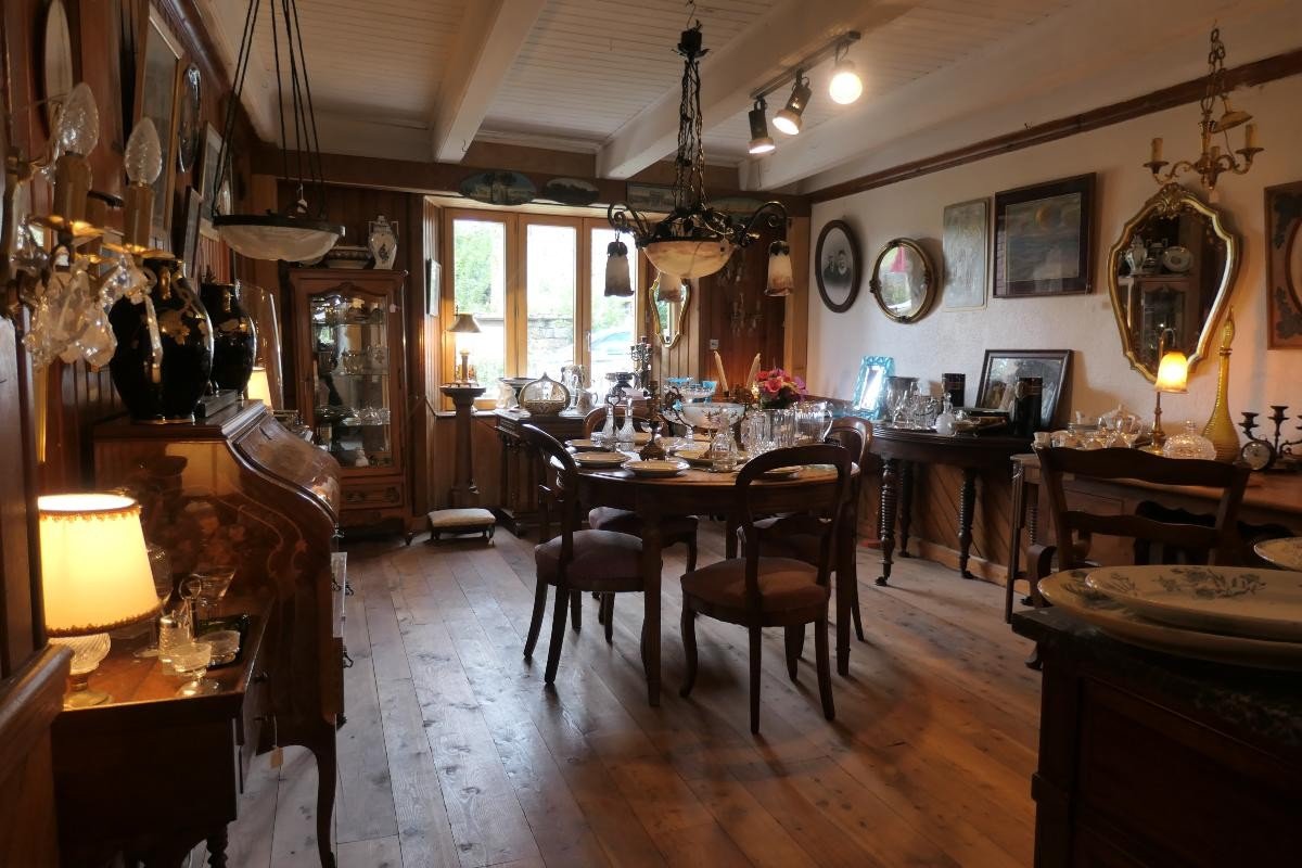 Brocante de Charreyrot