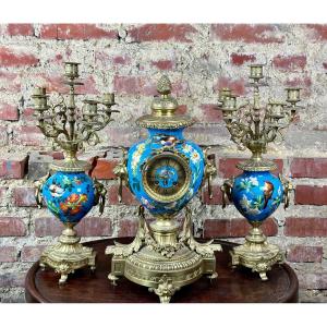 Pendulum / Fireplace Trim In Earthenware And Bronze Louis XVI Style