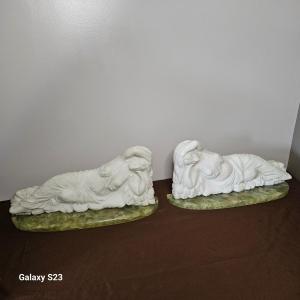 Paire De Sculptures Hauts-reliefs En Marbre De Carrare Et Onyx Vert - The Sleeping Nymphs