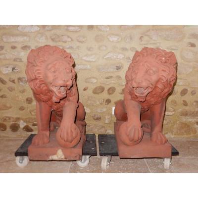 Pair Of Lyon Sitting In Terracotta