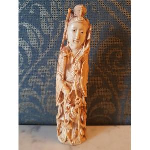 Chinese Bone Sculpture. 19th.