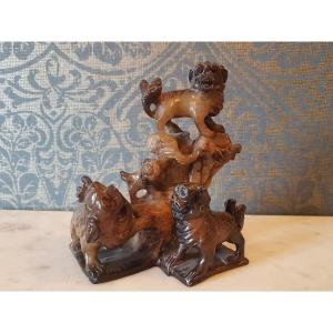 Chinese Sculpture In Agate Stone. Representing: Four Foo Dogs. 19th Century.