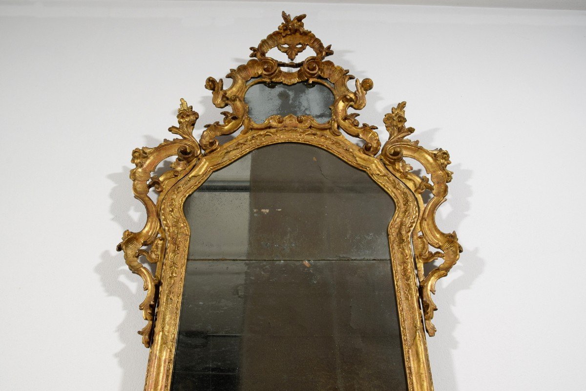 Specchiera in legno intagliato e dorato, Venezia, periodo barocchetto, seconda metà XVIII secolo-photo-3