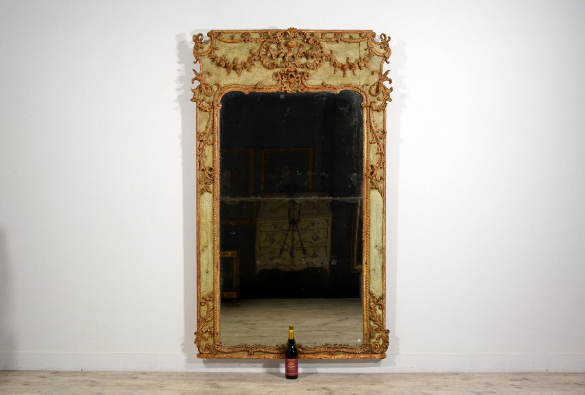 Grande specchiera in legno e pastiglia laccata, Italia, XVIII secolo-photo-1