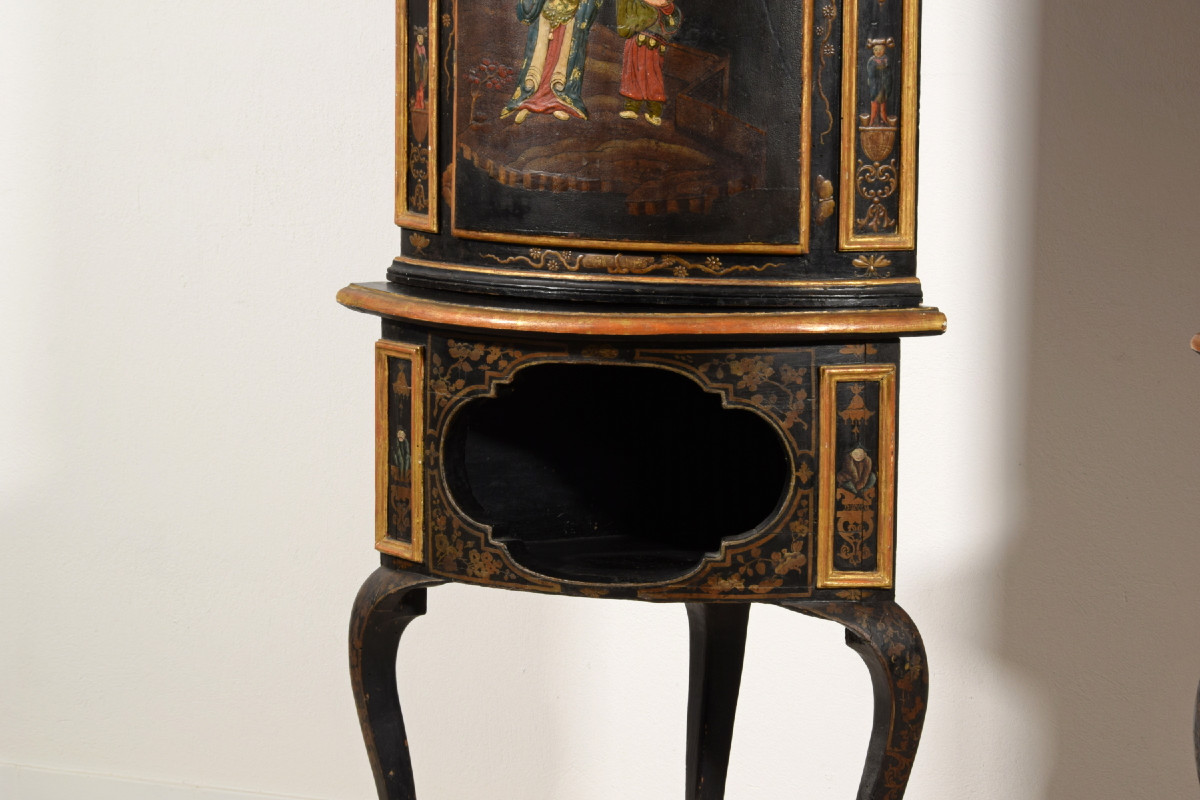 Coppia di angoliere in legno laccato a cineseria, Piemonte, metà XVIII secolo-photo-6