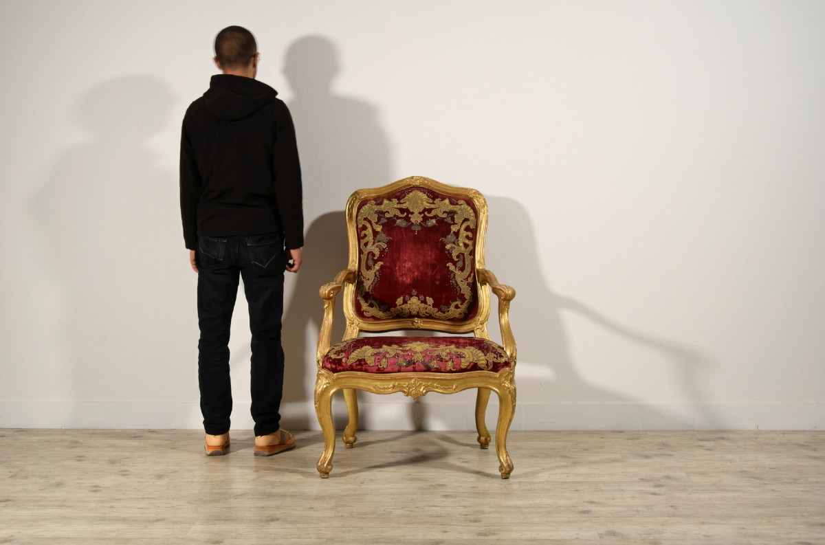 Poltrona in legno intagliato e dorato, Genova, Epoca Luigi XV, metà del XVIII secolo-photo-2