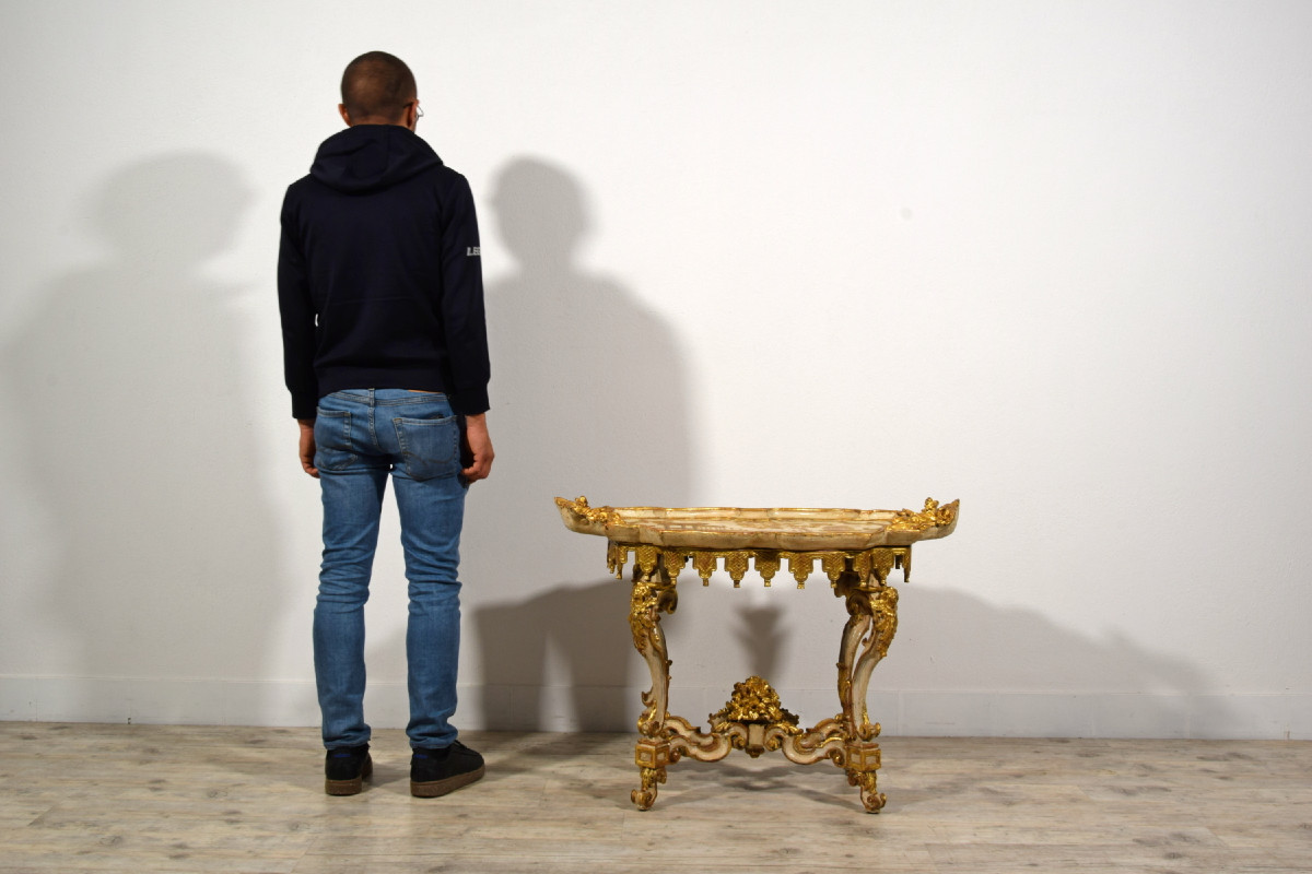 Tavolino a vassoio da centro laccato e dorato,  Torino, epoca barocca, XVIII secolo-photo-6