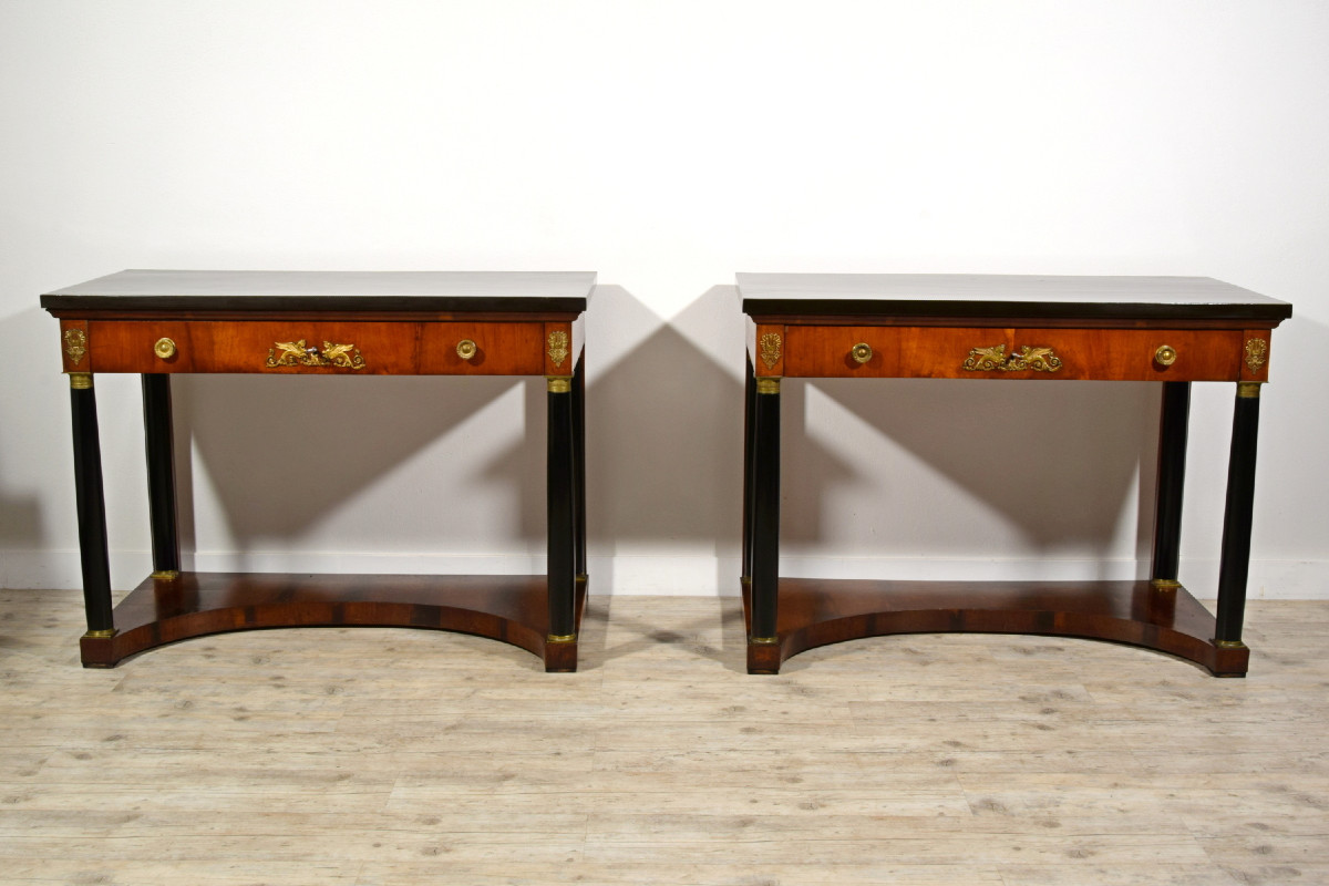 Coppia di grandi consolle Impero in legno laccato, Toscana, primi anni XIX secolo-photo-2
