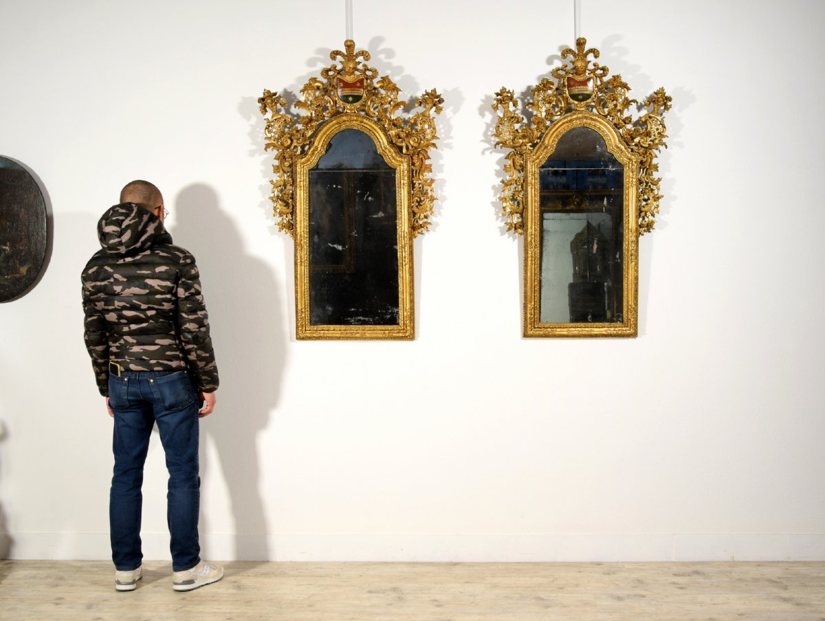 Coppia di specchiere in legno intagliato e dorato, Veneto, XVIII secolo-photo-6