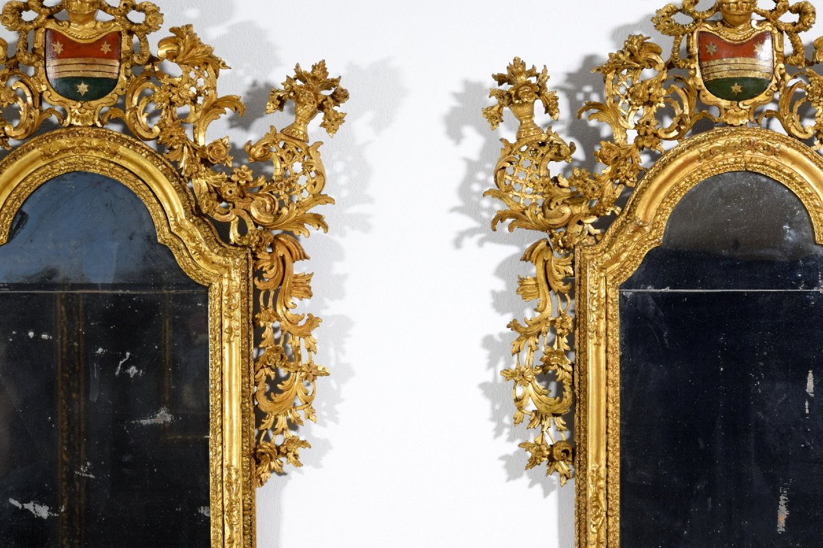 Coppia di specchiere in legno intagliato e dorato, Veneto, XVIII secolo-photo-8