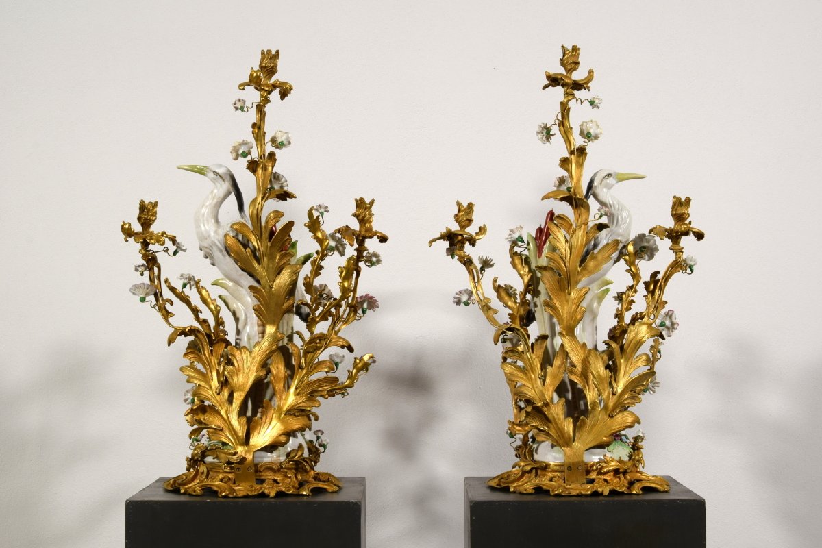 Coppia di grandi candelabri a tre luci in bronzo dorato e porcellana, Francia, XIX secolo-photo-5