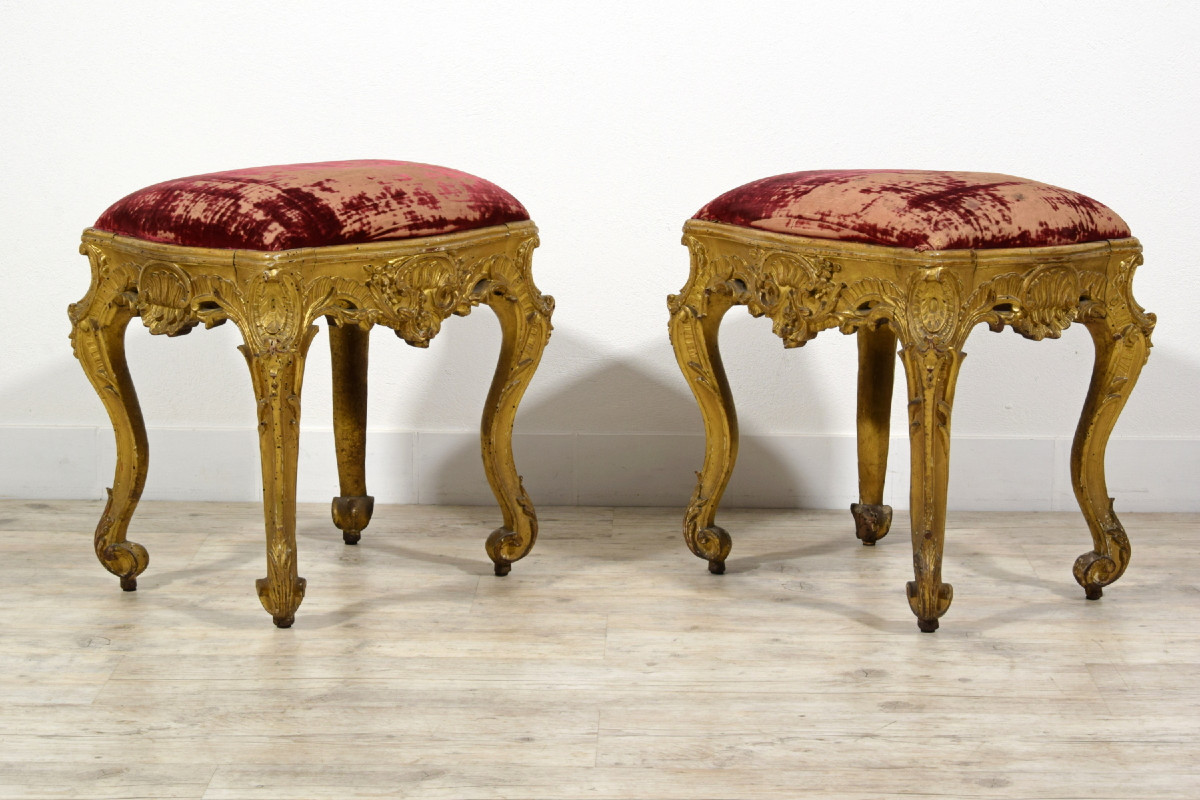 Coppia di panchetti barocchi da centro in legno intagliato e dorato, Luigi XIV-Luigi XV, Franci-photo-4