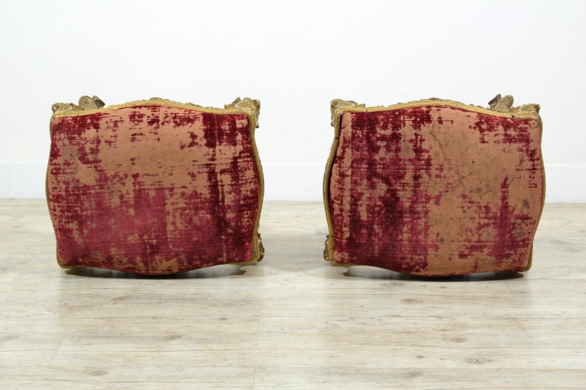 Coppia di panchetti barocchi da centro in legno intagliato e dorato, Luigi XIV-Luigi XV, Franci-photo-5