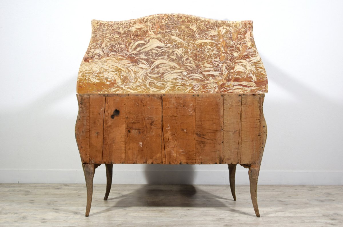 Cassettone barocco in legno intagliato e dorato, Sicilia, metà XVIII secolo-photo-5