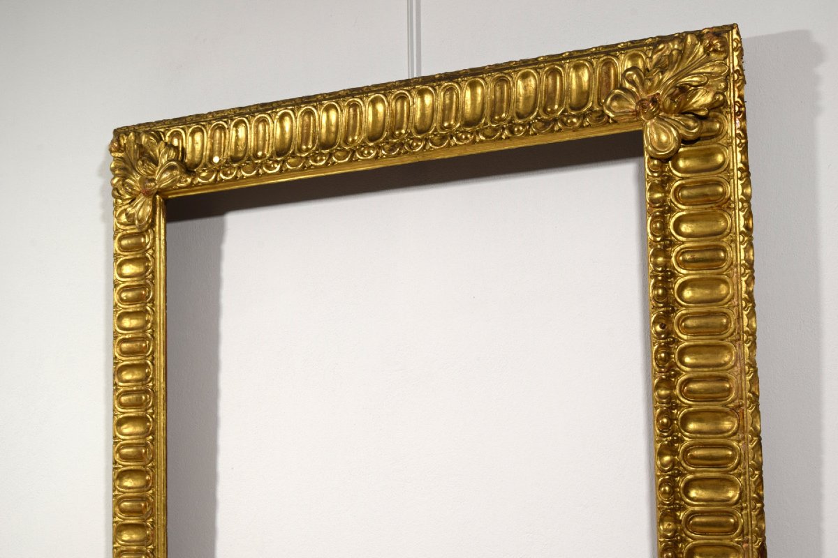 Coppia di grandi specchiere in legno intagliato e dorato, Toscana, metà XVIII secolo-photo-4