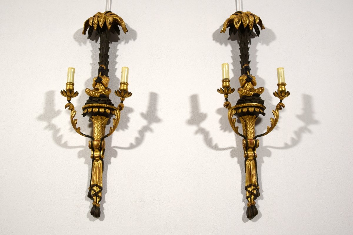 Coppia di applique in legno intagliato, laccato e dorato, Toscana, primi anni del XX secolo-photo-5