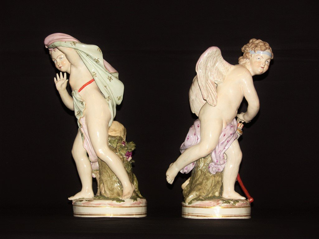 Couple De Sculptures En Porcelaine Polychrome Représentant Amour Et Psyché, France XIXe Siècle-photo-2