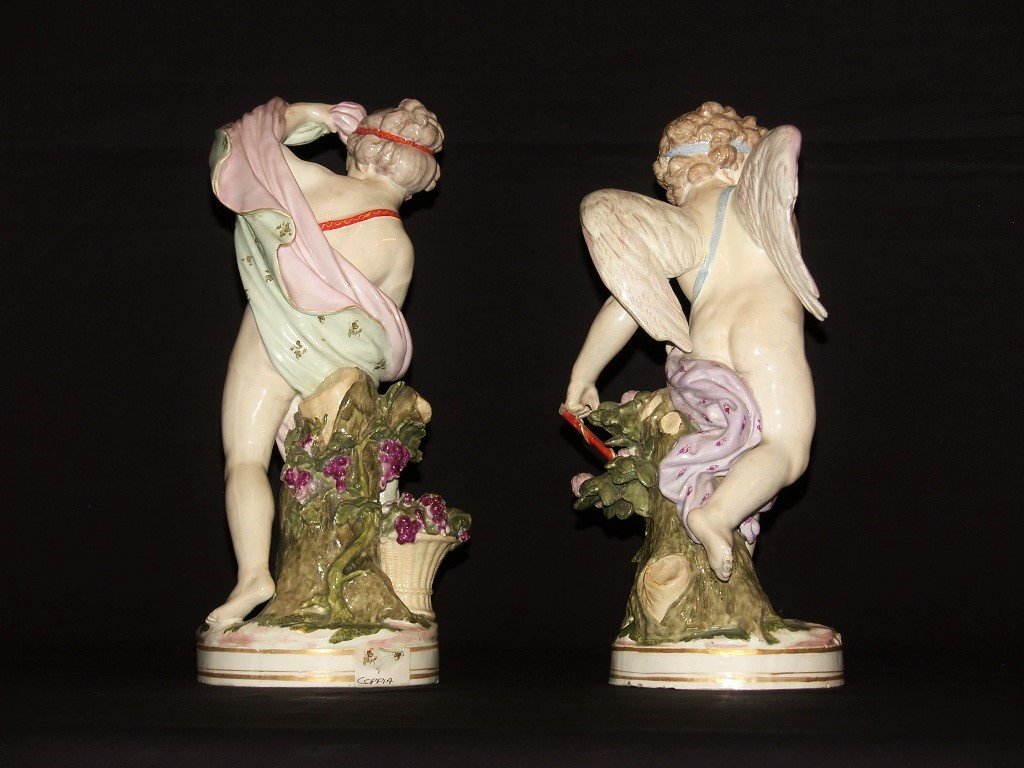 Couple De Sculptures En Porcelaine Polychrome Représentant Amour Et Psyché, France XIXe Siècle-photo-3