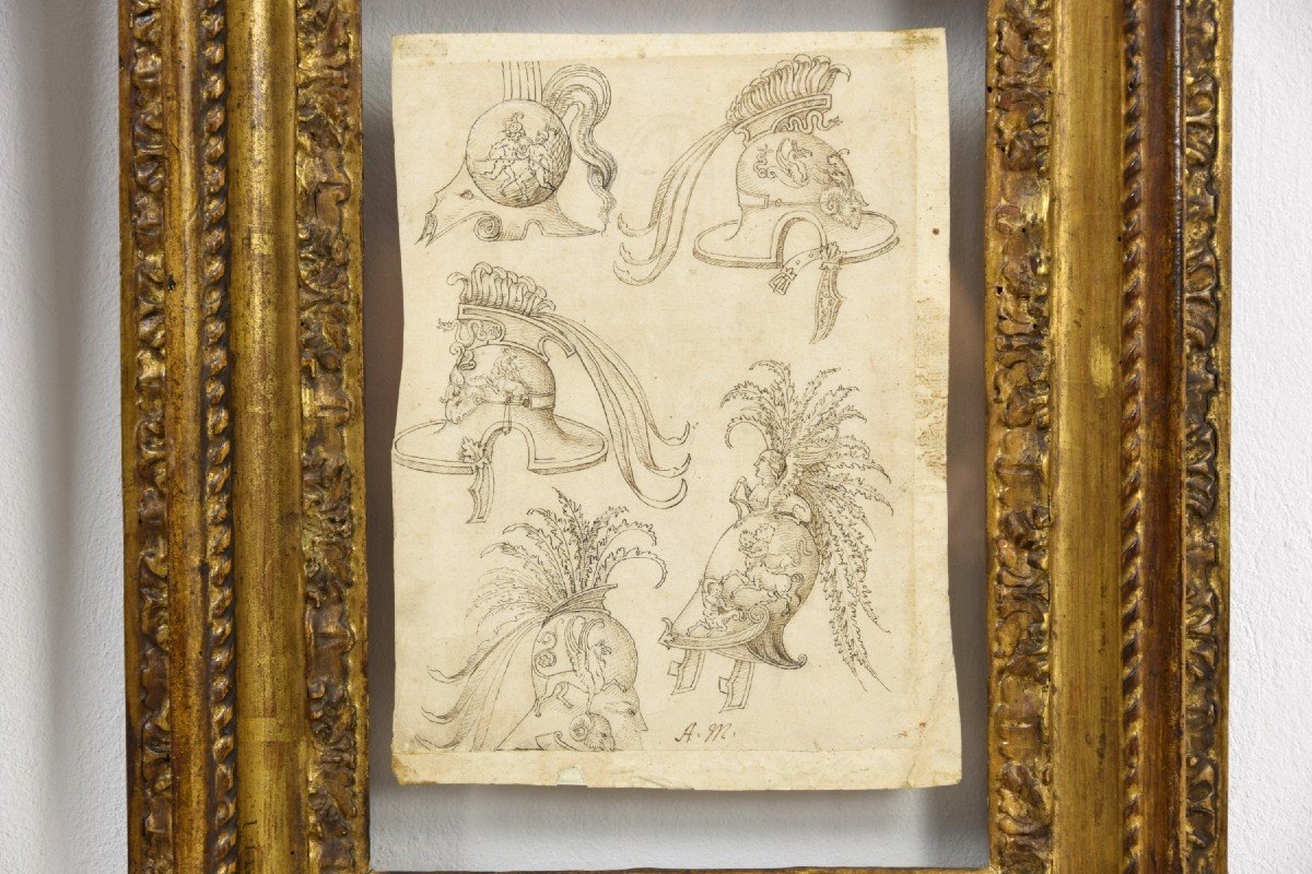 Paire De Dessins En Chine Sur Papier Avec Des études Pour Grotesques, Frises Et Casques-photo-1