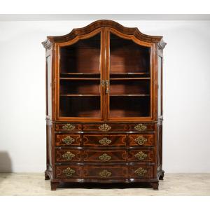 Trumeau in legno lastronato e intarsiato, Genova, XVIII secolo