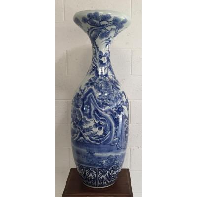 Vase en porcelaine peinte, Japon, fin XVIIIe siècle - début XIXe siècle