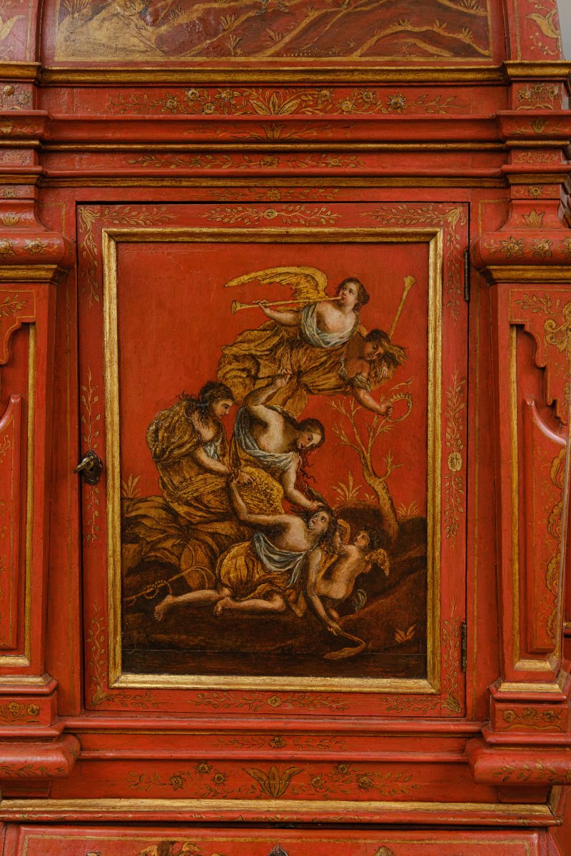 Raro cabinet veneziano laccato rosso e dipinto con motivi mitologici, Venezia XVIII secolo-photo-3