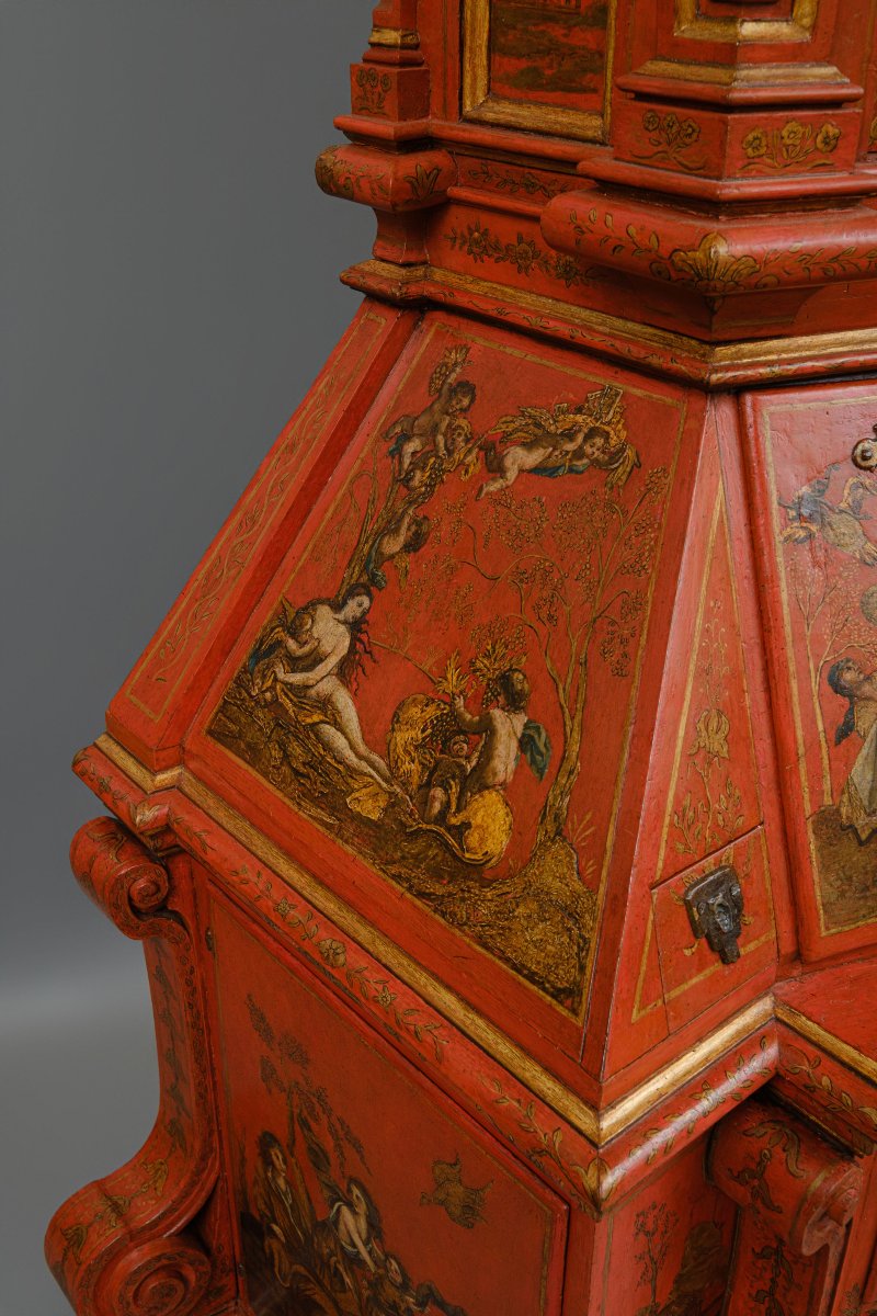 Raro cabinet veneziano laccato rosso e dipinto con motivi mitologici, Venezia XVIII secolo-photo-1
