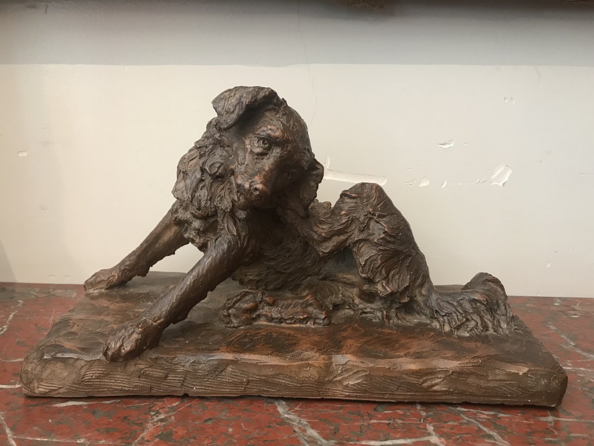 Sculpture De Chien En Terre cuite