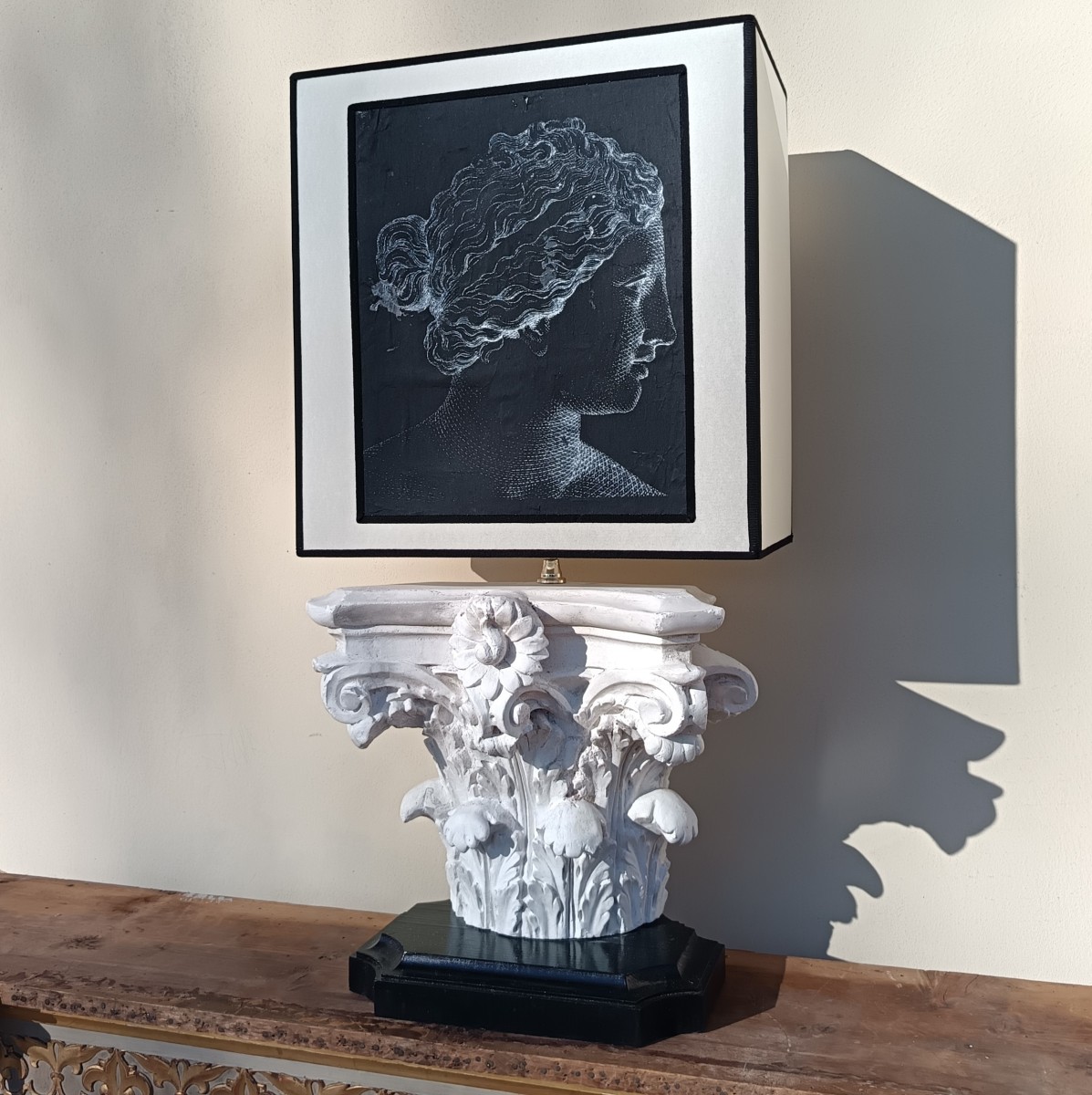 Lampada capitello in gesso 1920-photo-3