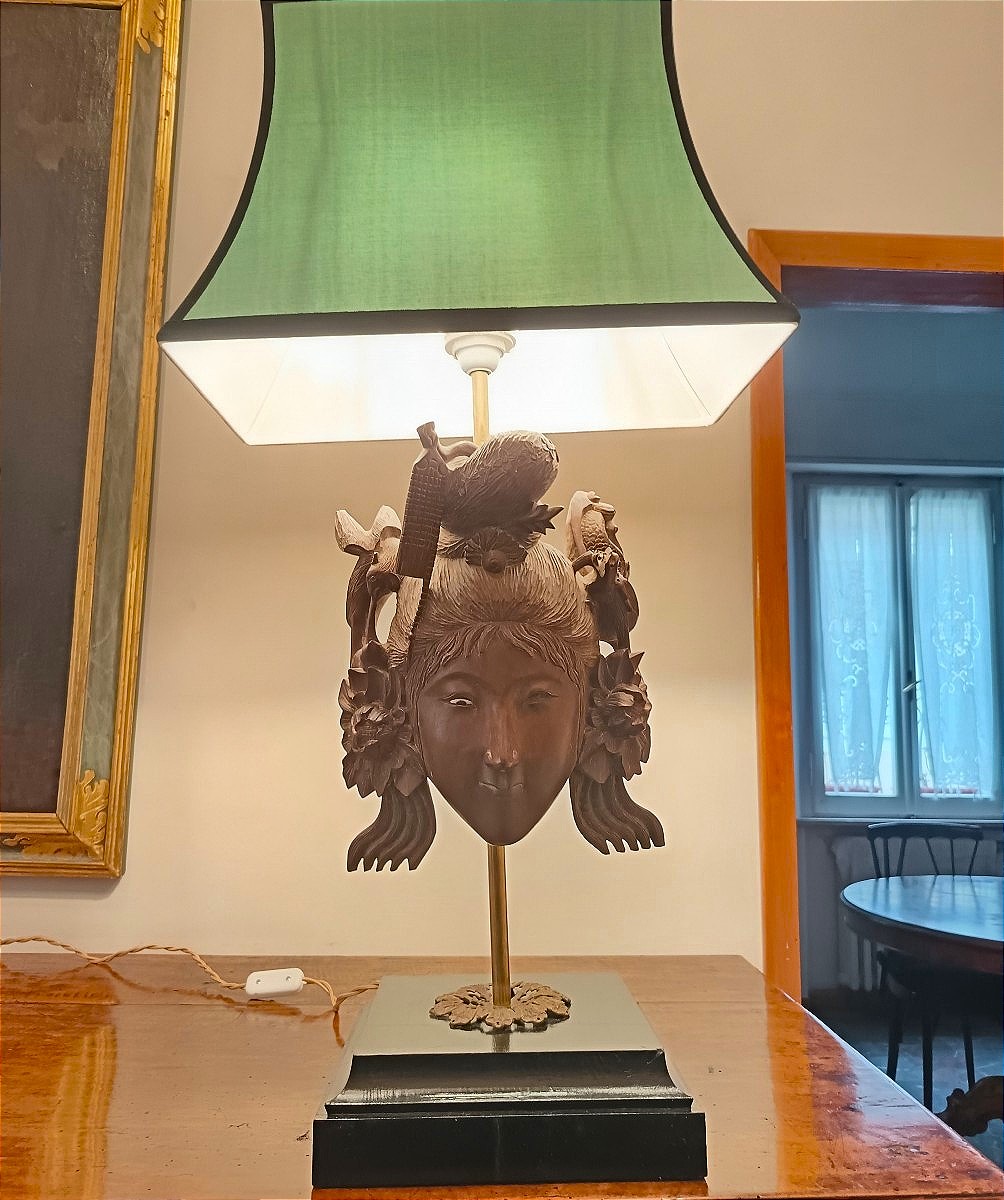 Tre lampade da tavolo con maschere Balinesi in legno XIX secolo-photo-1