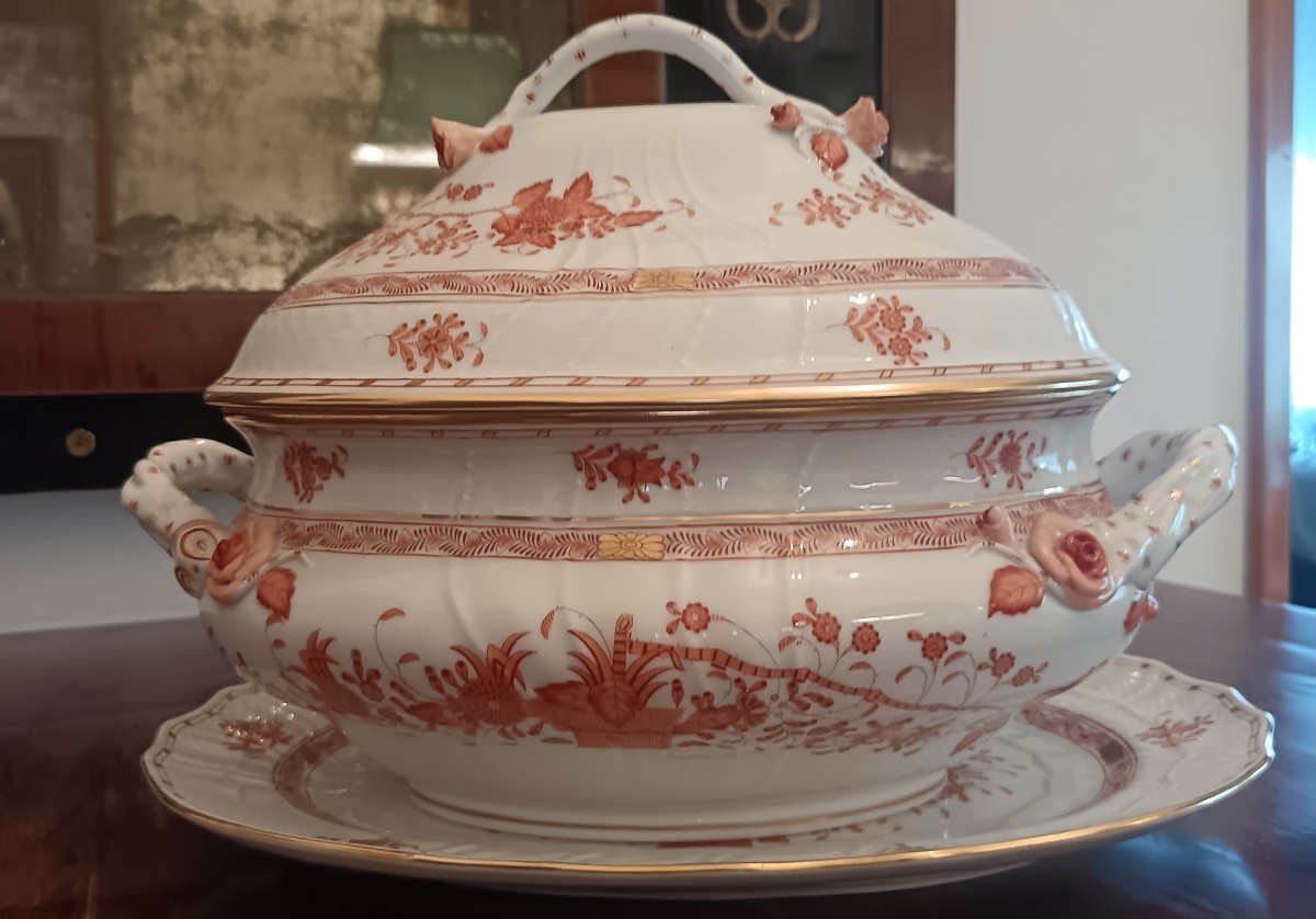 Zuppiera con coperchio e vassoio in porcellana Herend inizio XX secolo-photo-2