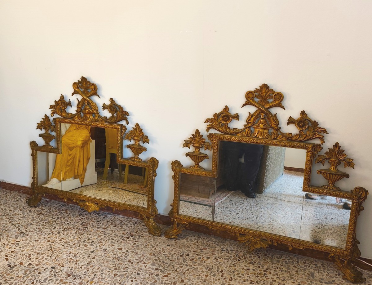 Coppia di Specchiere Lignee Bolognesi Dorate dell’800-photo-1