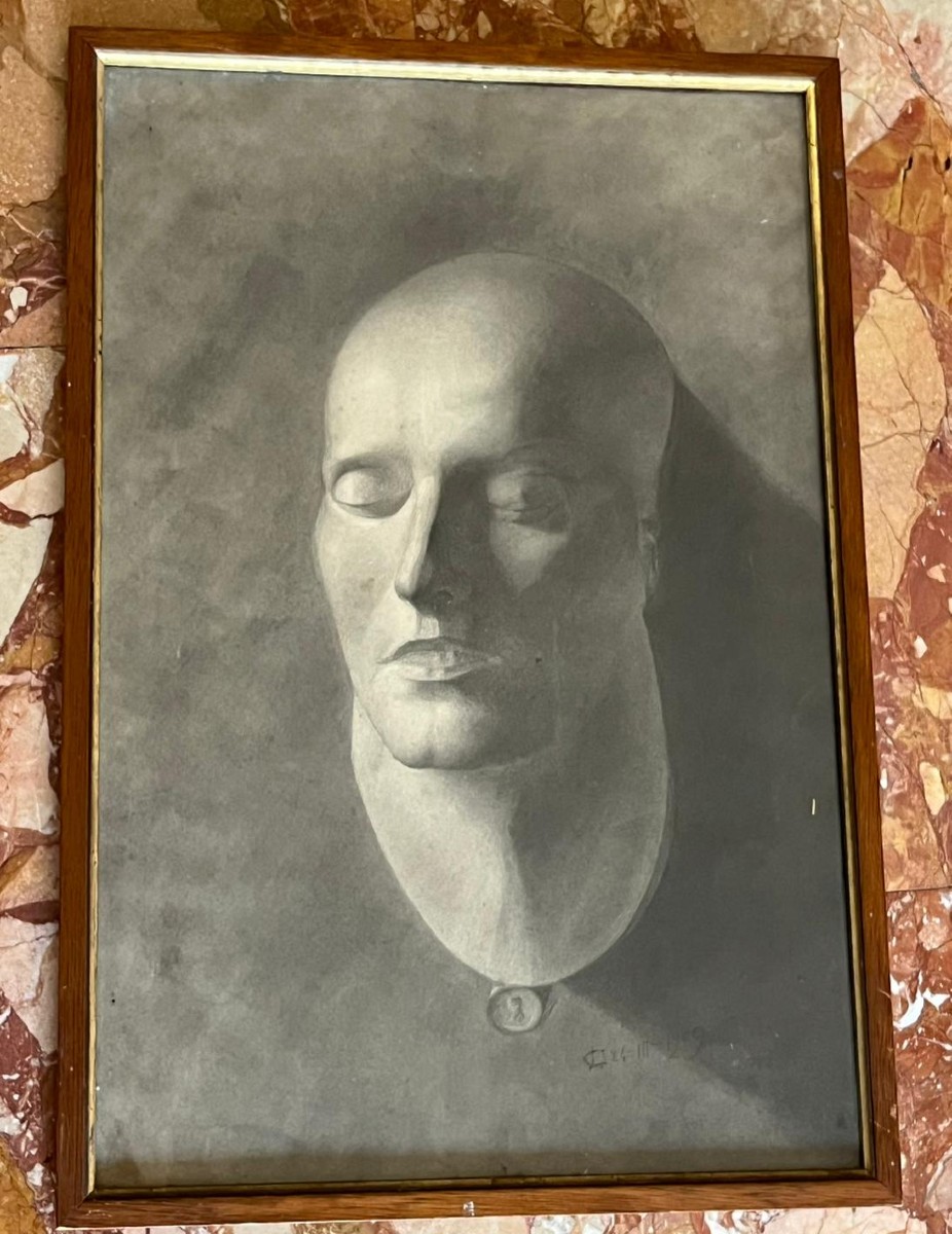 Disegno a carboncino maschera funeraria di Napoleone siglato e datato 1909