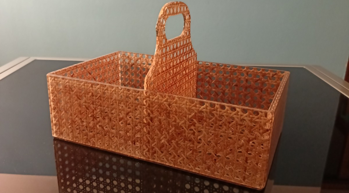 Icona di stile anni '70: il fascino trasparente del "Cannage"-photo-2