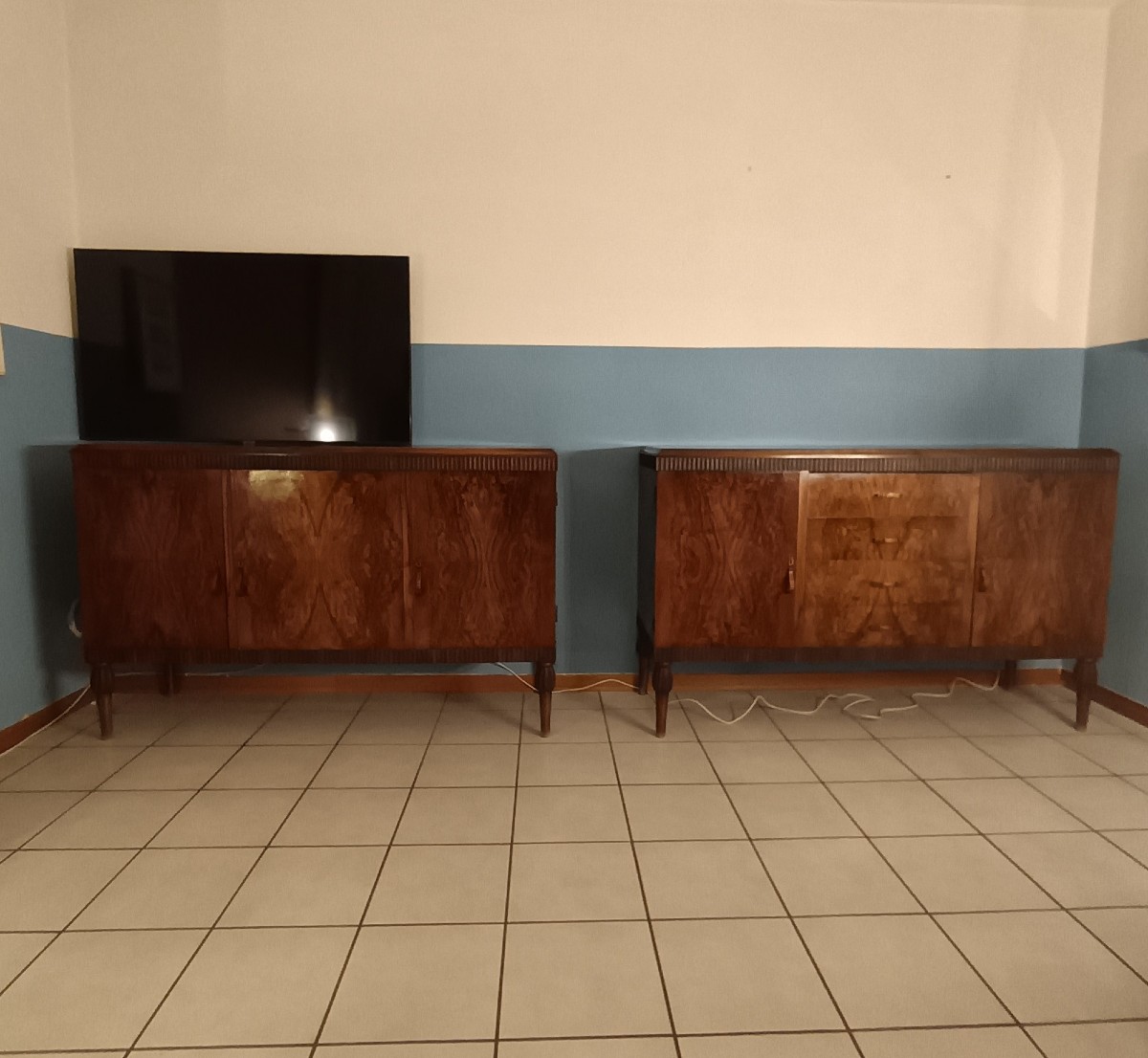 Coppia credenze Art Decò 1950 radica di noce