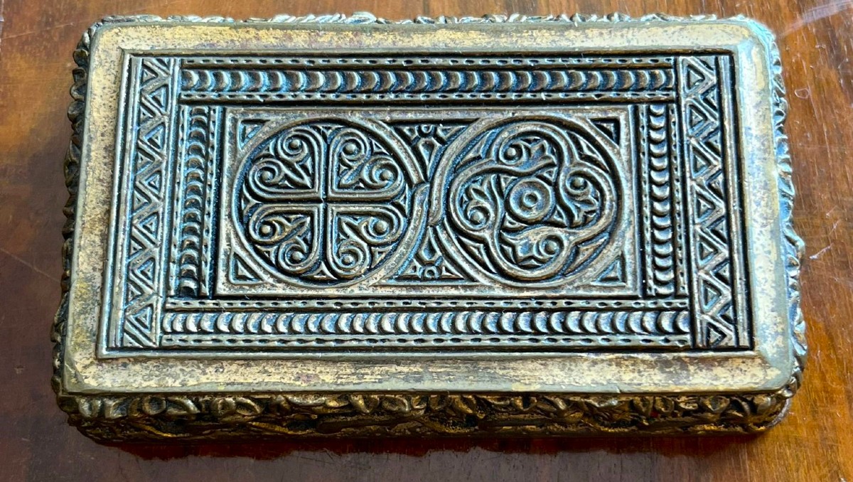 Ferma carte in fusione a cera persa di bronzo dorato Tiffany-photo-2