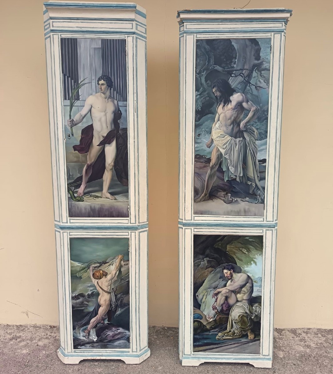 Coppia di Angoliere Lignee del 1850 da Palazzo Nobiliare con 4 Dipinti Hayez