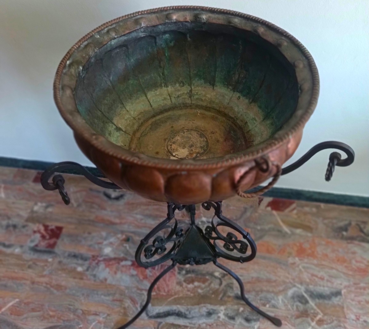 Vaso in rame sbalzato 1910 Firenze-photo-4