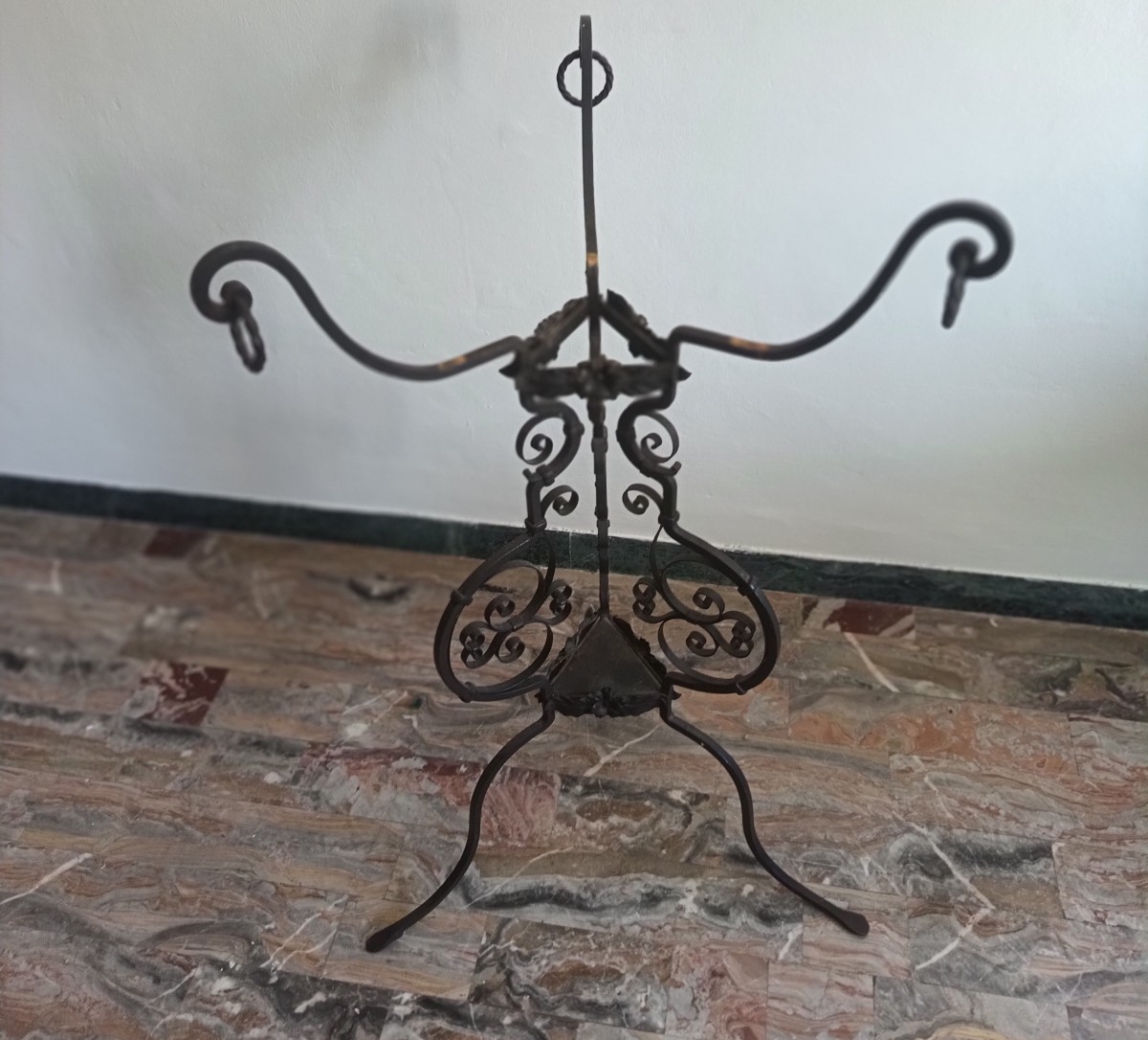 Vaso in rame sbalzato 1910 Firenze-photo-1