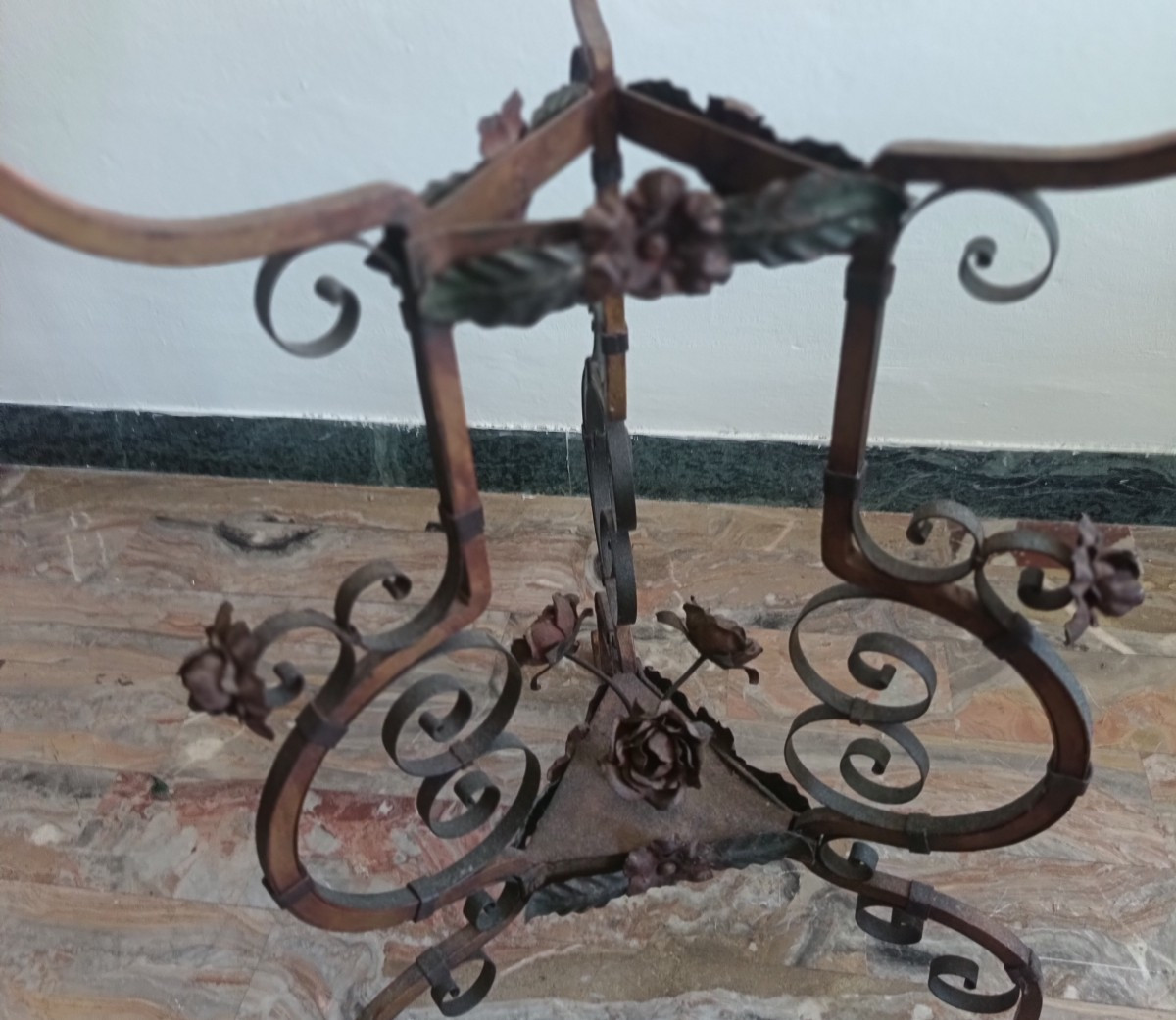 Vaso in ottone sbalzato 1910 Firenze-photo-4